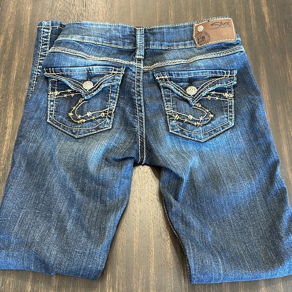 Silver Jeans Denim - Silver low rise straight leg McKenzie jeans